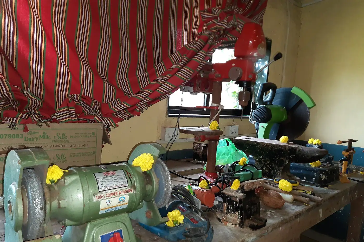 Workshop machinery used to make the Jaipur Foot